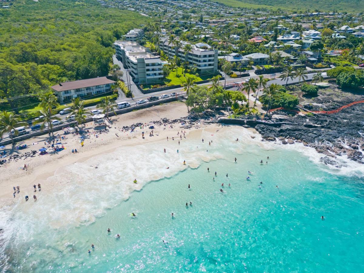 Family Getaway - Lava Room At Magic Sands Beach 凯路亚-科纳 外观 照片