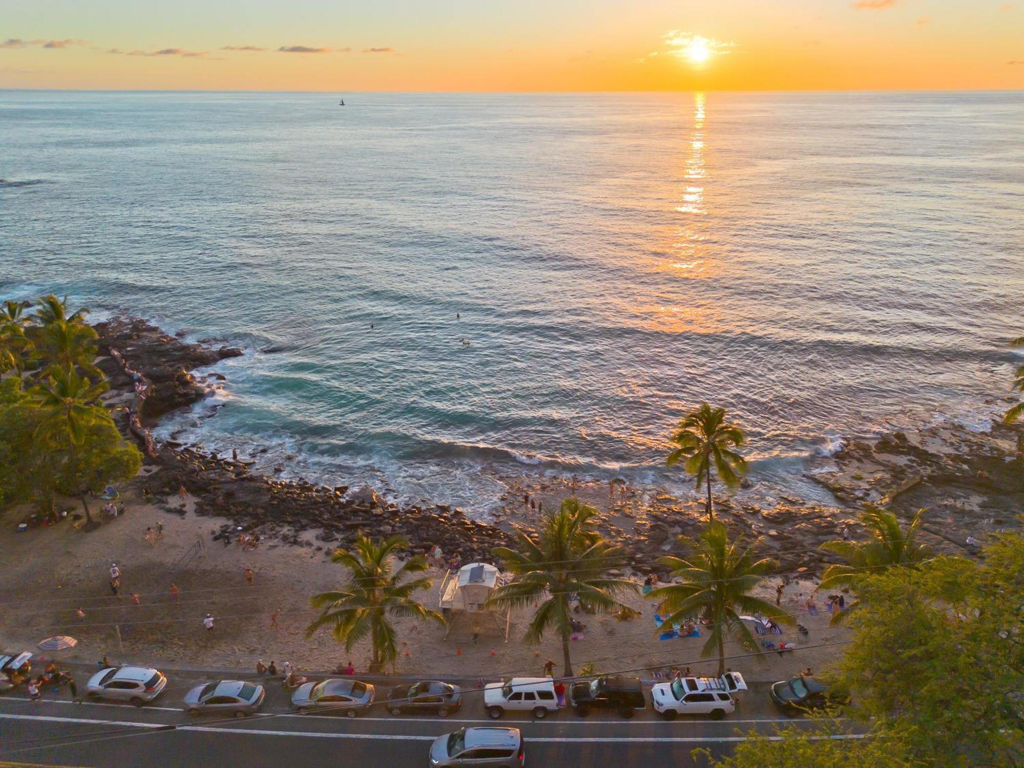Family Getaway - Lava Room At Magic Sands Beach 凯路亚-科纳 外观 照片